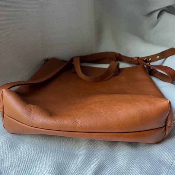 Madewell Zip-Top Transport Crossbody Bag - Picture 4 of 11